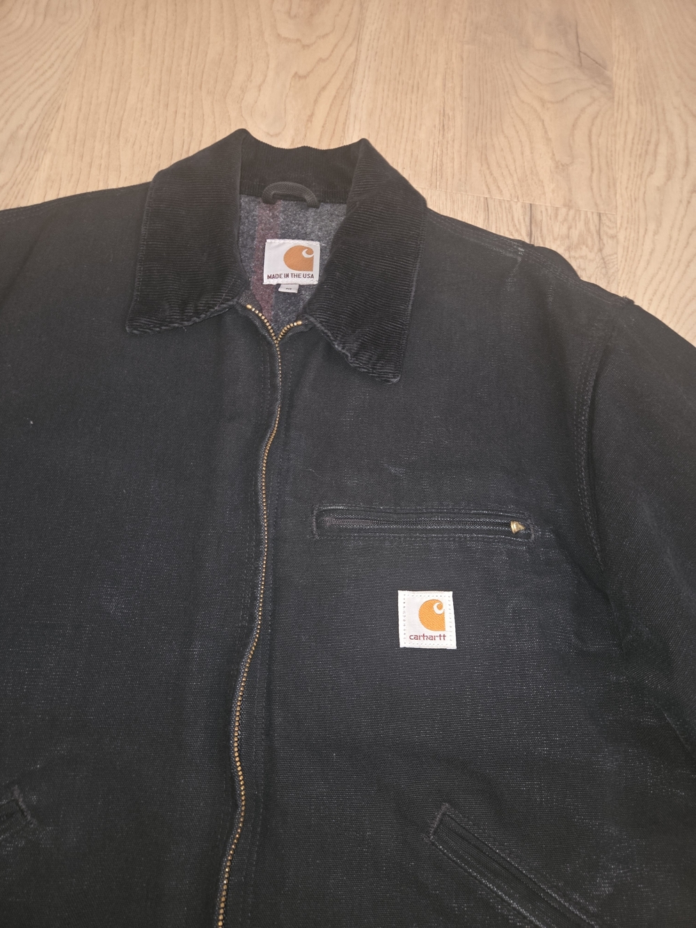 Carhartt Detroit Jacket - Picture 3 of 10